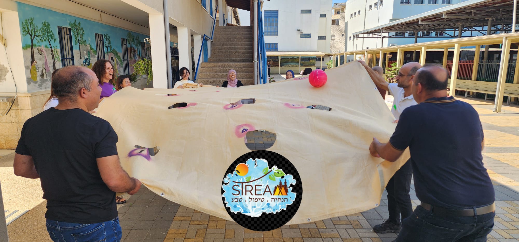 786f83fd-b43b-43f8-8e43-523fe7aa6cde